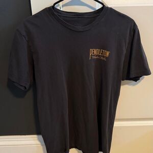 Pendleton Men's Black and Grey T-shirt